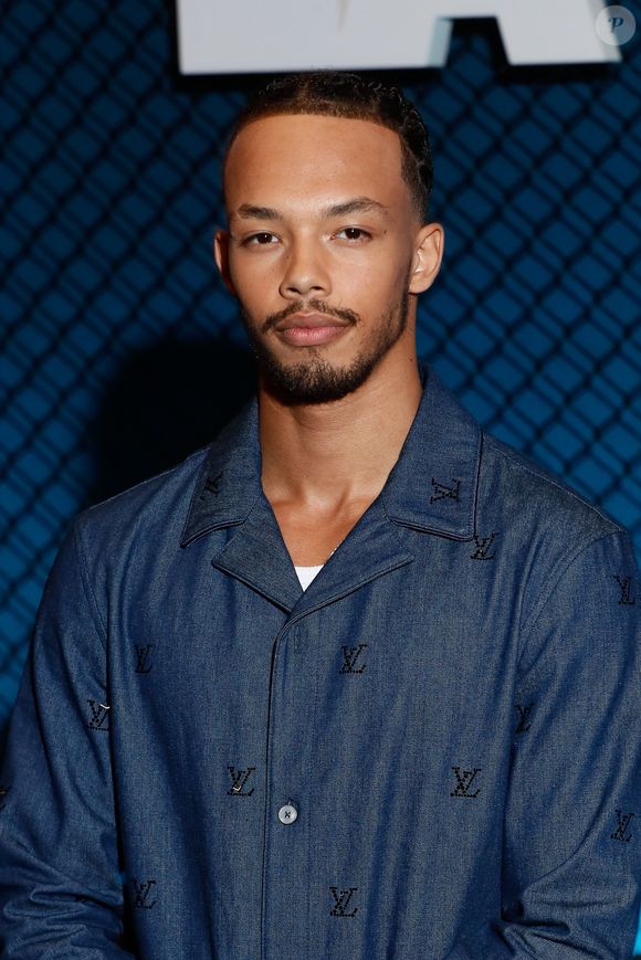 Melvin Boomer - Avant-première de la série "La cage" se déroulant dans le monde du MMA réalisée par F. Gastambide avec l'aide de D. Krespine qui sera diffusée sur Netfilx à partir du 8 novembre 2024 au Cinéma Pathé Palace à Paris le 4 novembre 2024. © Christophe Clovis / Bestimage