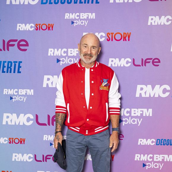Il se réjouit de voir son nom se transmettre à une nouvelle génération.

Vincent Lagaf' lors de la conférence de presse de rentrée des chaînes du groupe RMC-BFM à Paris, le 17 septembre 2025. 
© Pierre Perusseau / Bestimage