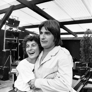 Marie-Paule Belle et Serge Lama à Hyères en 1981.

© Michel Luccioni / Bestimage