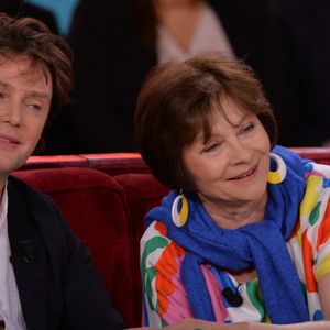 Au point d'inquiéter sa célèbre maman installée de l'autre côté des Alpes...

Macha Méril et son fils Gianguido Baldi dans "Vivement Dimanche" à Paris, le 3 mars 2014. Photo de Max Colin/ABACAPRESS.COM