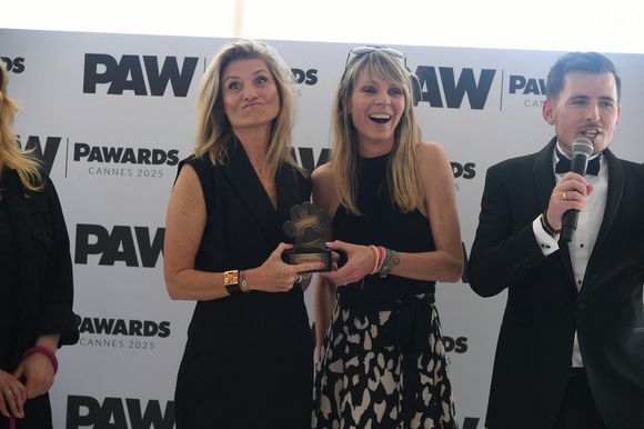 Leur relation dépasse le travail, Sandrine est marraine du fils cadet d’Élodie.
Première édition des Pawards lors du 78ème Festival International du Film de Cannes le 21 mai 2025. Sandrine Arcizet Elodie Ageron © Lionel Urman/Bestimage