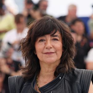 Romane Bohringer au photocall de "Dites-lui que je l'aime" lors du 78ème Festival International du Film de Cannes, le 19 mai 2025. 

© Jacovides / Moreau / Bestimage