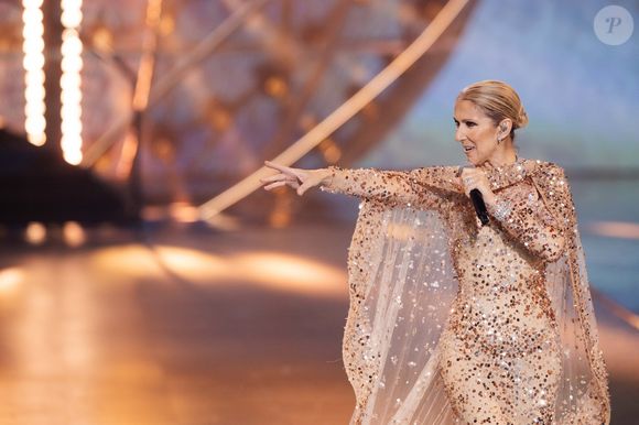 Son ami et musicien québécois Serge Fiori est décédé de suites d'une longue maladie.

Concert de Celine Dion au défilé anniversaire Elie Saab "1001 Seasons of Elie Saab" à l'espace "The Venue" à Riyad, Arabie saoudite le 13 novembre 2024

© Tiziano Da Silva / Bestimage