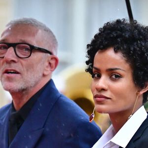 Vincent Cassel et sa compagne Narah Baptista - Arrivées des personnalités au dîner d’État en l’honneur du président brésilien et de sa femme au palais présidentiel de l’Élysée à Paris le 5 juin 2025.

© Christian Liewig / Bestimage