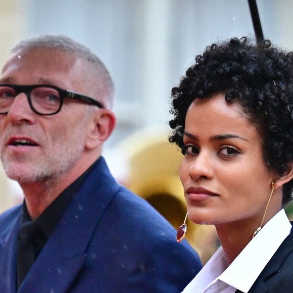 Vincent Cassel et sa compagne Narah Baptista - Arrivées des personnalités au dîner d’État en l’honneur du président brésilien et de sa femme au palais présidentiel de l’Élysée à Paris le 5 juin 2025.

© Christian Liewig / Bestimage