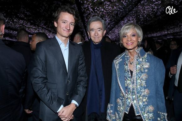 Jean Arnault avec ses parents Bernard Arnault et Hélène Arnault - Défilé de Mode Christian Dior - Front Row, Collection Haute Couture Printemps/Été 2026, dans le cadre de la Fashion Week de Paris, France, le 26 Janvier 2026. © Bertrand Rindoff / Bestimage