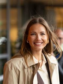 “Le plus beau des cadeaux” : Après plusieurs mois d’attente, Amandine Petit voit son clan s'agrandir et partage une tendre photo