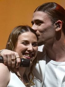 Pierre Garnier avec Helena sur scène à Bruxelles, cette vidéo qui fait réagir les internautes