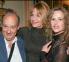 "Mais il n’a pas voulu de moi. On est restés amis", avait confié la comédienne dans l'émission "C à Vous" en 2018. 

Michel Jonasz, Clémentine Célarié et Florence Darel – Soirée de la générale de la pièce Les Grandes Occasions au Théâtre Édouard VII, à Paris.
RINDOFF-GUIREC / BESTIMAGE