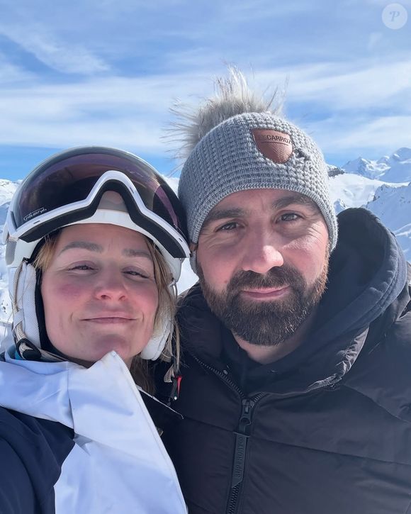 Laure et Matthieu de Mariés au premier regard au ski le 20 février 2025 ©Laure Larrory