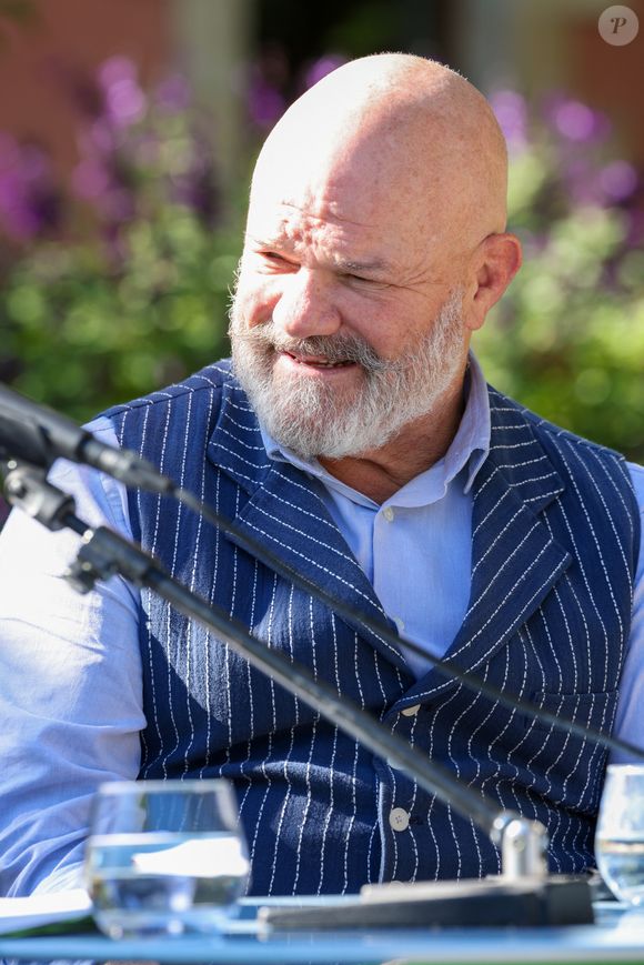 Le Chef doublement étoilé, Philippe Etchebest, Parrain de la 3ème édition du "Festival Bon" qui se tiendra du 13 au 19 octobre 2025 à Bordeaux, en conférence de presse à la Maison du Jardinier, Parc Rivière à Bordeaux, le 2 octobre 2025. © Jean-Marc Lhomer/Bestimage