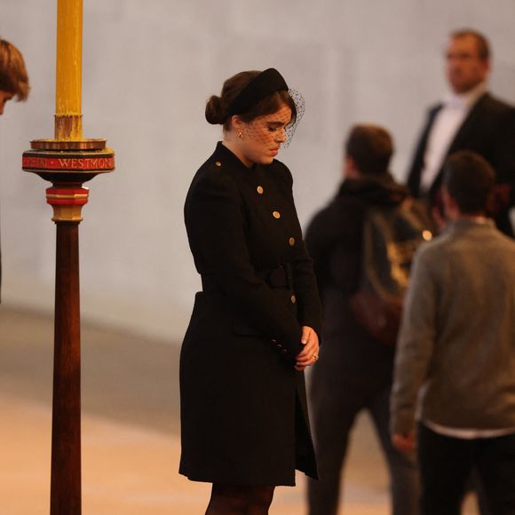 La princesse Eugenie d’York- Veillée des petits-enfants de la reine Elizabeth II au Westminster Hall à Londres, Royaume Uni, le 17 septembre 2022. Mirrorpix / Bestimage