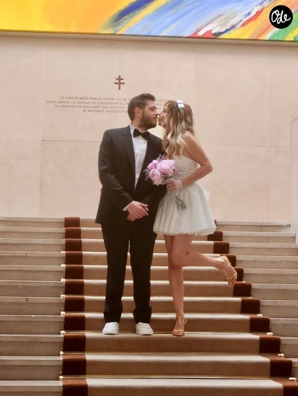 La comédienne de 45 ans a annoncé les obsèques de son époux

Mariage de la comédienne Sarah Deffeyes avec Yannick