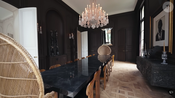 La magnifique maison de Lenny Kravitz à Paris filmée par "Architectural Digest", mai 2025.