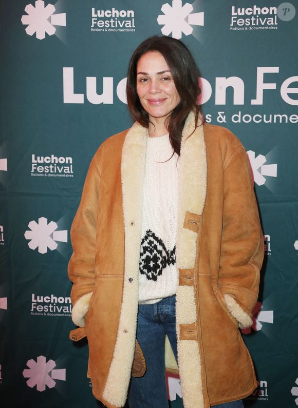 Lola Dewaere - Photocall du film "Je sais pas" lors de la 25ème édition du Festival TV de Luchon le 6 février 2026. © Patrick Bernard/Bestimage