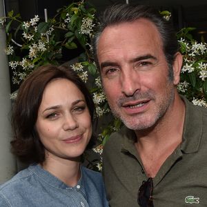 Jean Dujardin et son ex-femme Nathalie Péchalat au village lors des internationaux de France à Roland Garros le 10 juin 2018. © Veeren / Bestimage