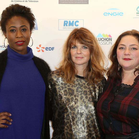 Gwendoline Hamon, Jessy Ugolin et Emilie Gavois-Kahn au photocall de la cérémonie d'ouverture de la 21ème édition du festival des créations télévisuelles de Luchon, France, le 6 février 2019. © Patrick Bernard/Bestimage