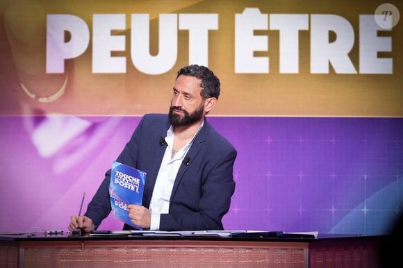 La date de fin avait été fixée au 30 avril 2025

Exclusif - Cyril Hanouna, sur le plateau de l’émission « TPMP » (Touche pas à mon poste) présentée par C.Hanouna et diffusée en direct sur C8, Paris, France, le 13 février 2025. © Jack Tribeca / Bestimage