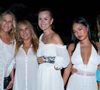 A des milliers de kilomètres d'elle puisqu'elle se trouvait à Saint-Tropez pour l'occasion

Exclusif - Laeticia Hallyday lors de la cérémonie pour la commémoration du 7ème anniversaire de la mort de Johnny Hallyday au cimetière de Lorient à Saint Barthélemy avec Joy et les amis fidèles le 5 décembre 2024.
De gauche à droite : son amie Christina, Liliane Joshua, Carole Gruson (fondatrice du Ti St Barth), Laeticia Hallyday, sa fille Joy, Adine, la femme de A.Boudou.

© Sam Delpech / Bestimage