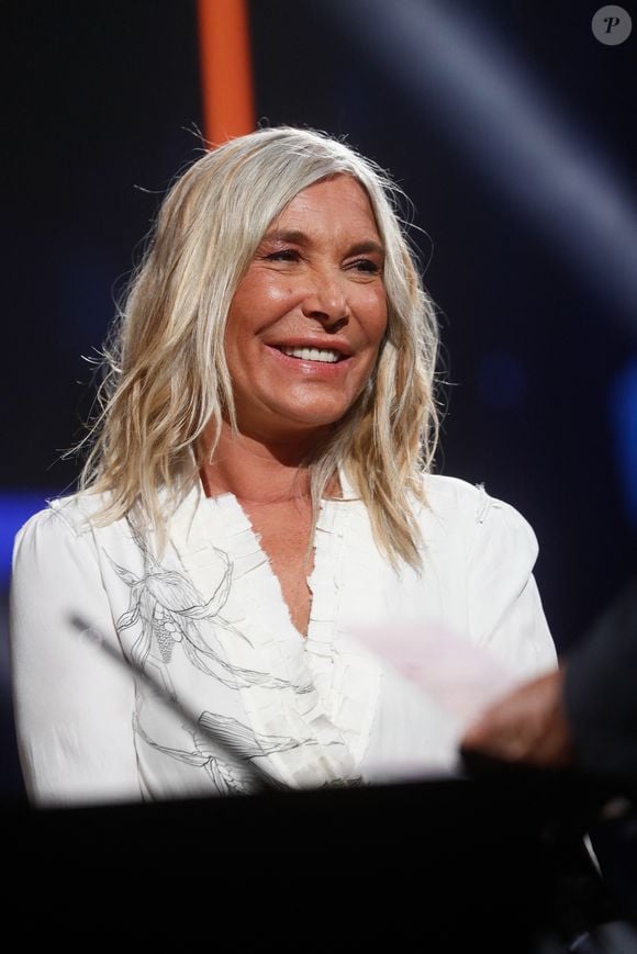 Exclusif - Zazie (Isabelle de Truchis de Varennes) - Enregistrement de l'émission "La fête de la Chanson française" au Dôme à Paris, présentée par L.Thilleman et A.Manoukian, et diffusée le 22 décembre sur France 3
© Christophe Clovis / Bestimage