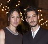 Pierre Niney et sa compagne Natasha Andrews viennent d'accueillir un nouveau membre dans leur famille !
Natasha Andrews et son compagnon Pierre Niney - Personnalités au dîner "Women in Motion" par le groupe Kering, Place de la Castre, lors du 77ème Festival International du Film de Cannes.
© Olivier Borde / Bestimage