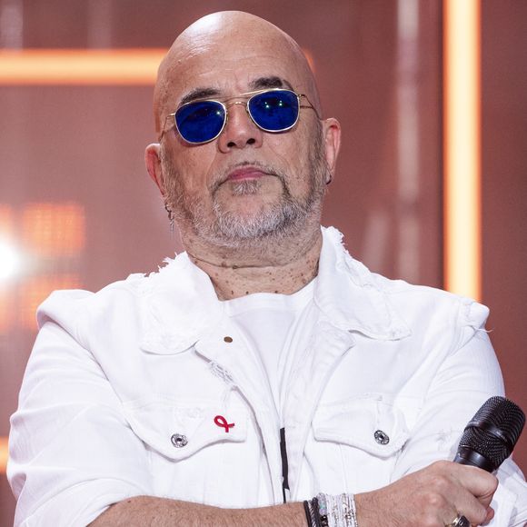 Exclusif - Pascal Obispo à l'enregistrement de la soirée "Les 30 ans du sidaction - la soirée événement" au Grand Rex à Paris, le 23 mars 2024.

Photo : Cyril Moreau / Coadic Guirec / Bestimage