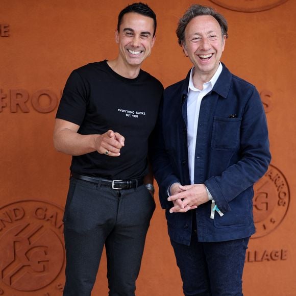 Stéphane Bern et son compagnon Yori Bailleres au village lors des Internationaux de France de Tennis de Roland Garros 2025. Paris, le 29 mai 2025.
© Moreau/Jacovides/Bestimage