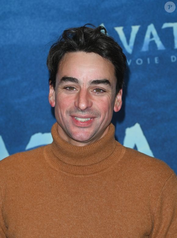 Julian Bugier à la première du film "Avatar: La Voie de l'Eau" au cinéma Le Grand Rex à Paris, le 13 décembre 2022.
© Guirec Coadic/Bestimage