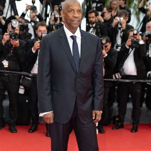 Denzel Washington - Montée des marches du film « Highest 2 Lowest  » lors du 78ème Festival International du Film de Cannes, au Palais des Festivals à Cannes. Le 19 mai 2025
© Olivier Borde/ Bestimage