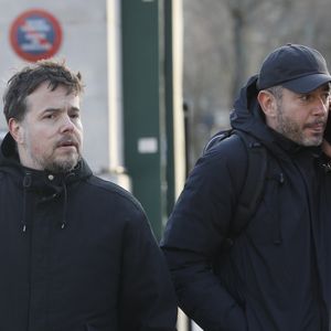 Exclusif - Nicolas Demorand, Ali Baddou - Sorties des obsèques de David Kessler au cimetière du Montparnasse à Paris le 11 février 2020.
© AGENCE / BESTIMAGE