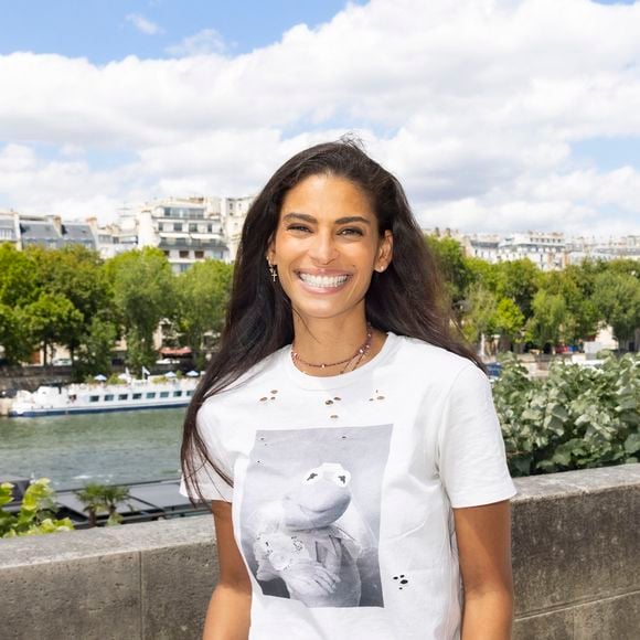 Tatiana Silva lors du Festival des Livres et des Artistes organisé par l'association "Lecture pour Tous" engagée dans la lutte contre l'illettrisme au Mail Branly à Paris le 3 juillet 2022.

© Pierre Perusseau / Jack Tribeca / Bestimage