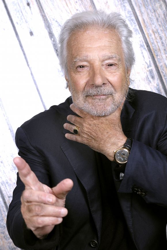 Portrait de Pierre Arditi lors de l'enregistrement de l'émission "Chez Jordan de Luxe" le 14 mai 2024 © Cédric Perrin / Bestimage