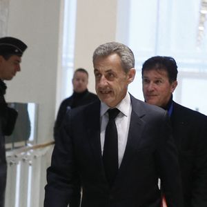 Nicolas Sarkozy - Arrivées au procès du financement libyen de Sarkozy le 6 février 2025.

© Christophe Clovis / Bestimage