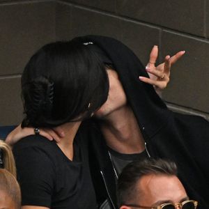 Kylie Jenner et Timothée Chalamet lors de la finale masculine opposant Novak Djokovic à Daniil Medvedev lors de l'US Open Tennis 2023, à New York, le 10 septembre 2023.  

Photo : Agence / Bestimage
