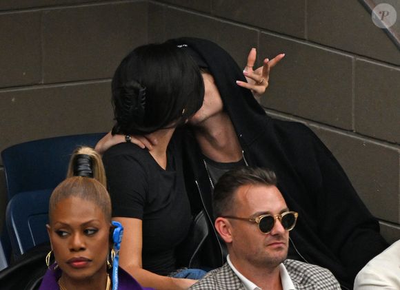 Kylie Jenner et Timothée Chalamet lors de la finale masculine opposant Novak Djokovic à Daniil Medvedev lors de l'US Open Tennis 2023, à New York, le 10 septembre 2023.  

Photo : Agence / Bestimage