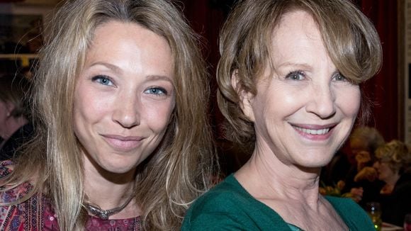 Laura Smet a mis "sa vie entre parenthèses" pour sa maman Nathalie Baye, comment l'a-t-elle protégée jusqu'à la fin ?