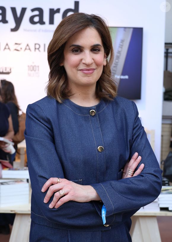 Son départ fait suite à des tensions croissantes avec une partie de sa direction ces dernières semaines.

Info du 6 février 2026 - Sonia Mabrouk quitte CNews et Europe 1 après s'être opposée au maintien de Jean-Marc Morandini - Sonia Mabrouk - Festival du Livre de Paris 2025 au Grand Palais à Paris le 11 avril 2025.
© Denis Guignebourg / Bestimage