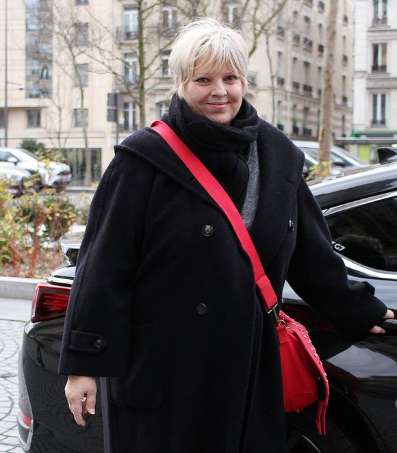 Figure incontournable du petit écran, Laurence Boccolini a longtemps profité d'une vie paisible à la campagne.

Laurence Boccolini à la sortie des studios de la radio RTL à Paris.
Jonathan Rebboah/PsnewZ/Bestimage