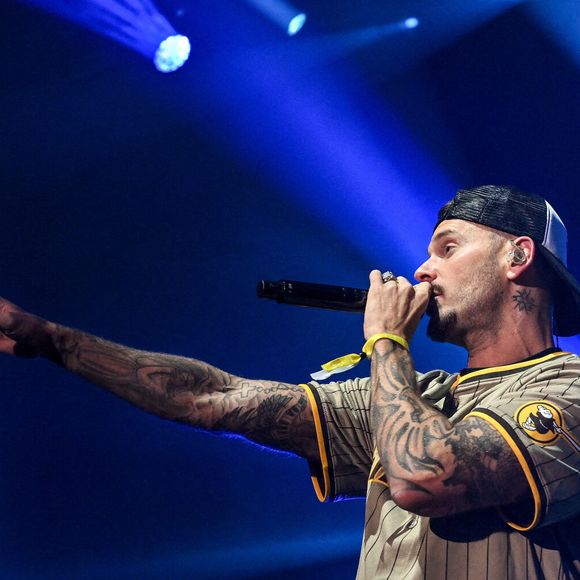 Matt Pokora assiste au Foot Concert, au profit de l'association Huntington Avenir à la LDLC Arena à Lyon, France, le 11 novembre 2024. Photo par Julien Reynaud/APS-Medias/ABACAPRESS.COM