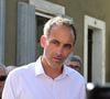 "Et ce moment est venu pour moi", a-t-il annoncé de façon affirmative, tout en restant un brin mystérieux, donc, sur la place professionnelle de sa compagne à la télévision pour les mois à venir. 

Raphaël Glucksmann à Jonquières, en France, le 12 août 2026. Photo de Pascal Rodriguez/ABACAPRESS.COM