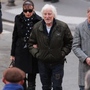 Le chanteur, auteur et compositeur français Hugues Aufray lors d'une messe à la mémoire de l'actrice française Brigitte Bardot à l'église Saint-Roch à Paris, le 28 janvier 2026. Photo by Nasser Berzane/ABACAPRESS.COM