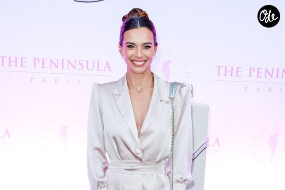Marine Lorphelin assiste au cocktail caritatif « Peninsula in Pink » à l'occasion du lancement du programme au Peninsula Paris, le 8 octobre 2025. Cet événement a été organisé au profit de l'association Les Bonnes Fées, qui célèbre son 10e anniversaire dans le cadre de la campagne mondiale « Octobre Rose ». Photo de David Boyer/ABACAPRESS.COM