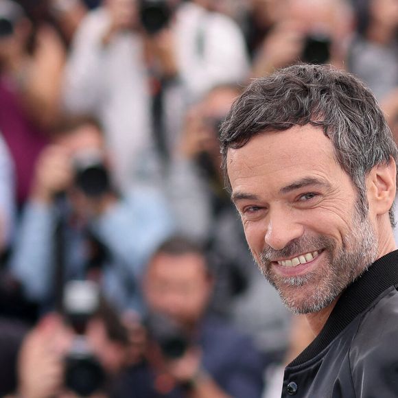 Romain Duris au photocall de "Le règne animal" lors du 76ème Festival International du Film de Cannes, le 18 mai 2023. © Jacovides/Moreau/Bestimage