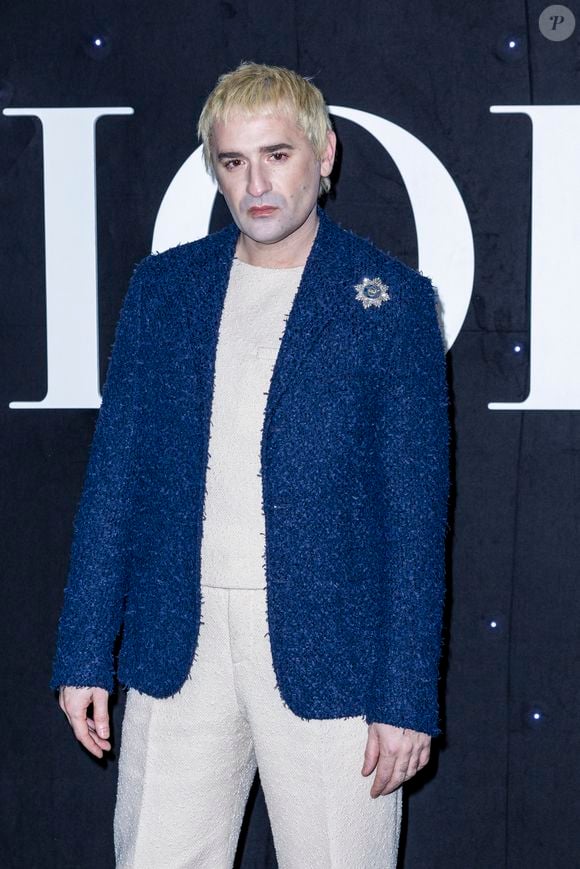 Etant donné qu'il ne s'exprime très rarement à ce sujet

Nicolas Maury au photocall du défilé Dior Collection Homme Prêt-à-Porter Automne/Hiver 2024-2025 lors de la Fashion Week de Paris (PFW), à l'École Miliatire, Place Fontenoy, à Paris, France, le 19 janvier 2024. © Olivier Borne/Bestimage