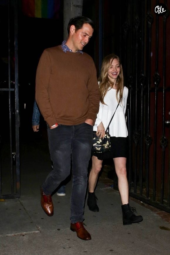 Amanda Seyfried et Thomas Sadoski se rendent au spectacle "Good For a Laugh", au cabaret Largo At The Coronet à Los Angeles, le 1er Mars 2019.

© Bestimage