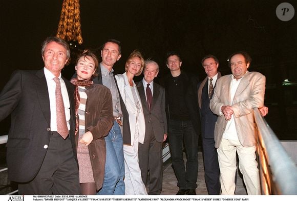 Daniel Prevost, Jacques Villeret, Francis Huster, Thierry Lhermitte, Catherine Frot, Alexandra Vandernoot, Francis Veber, soirée Dîner de cons, Paris.
AGENCE / BESTIMAGE