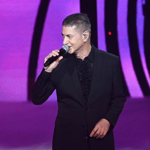 mais n'allait pas dire que c'est lui le capitaine de son album !

Vanessa Paradis et Etienne Daho - 36ème édition des Victoires de la Musique à la Seine Musicale à Boulogne-Billancourt, France, le 12 février 2021. © Coadic Guirec/Bestimage