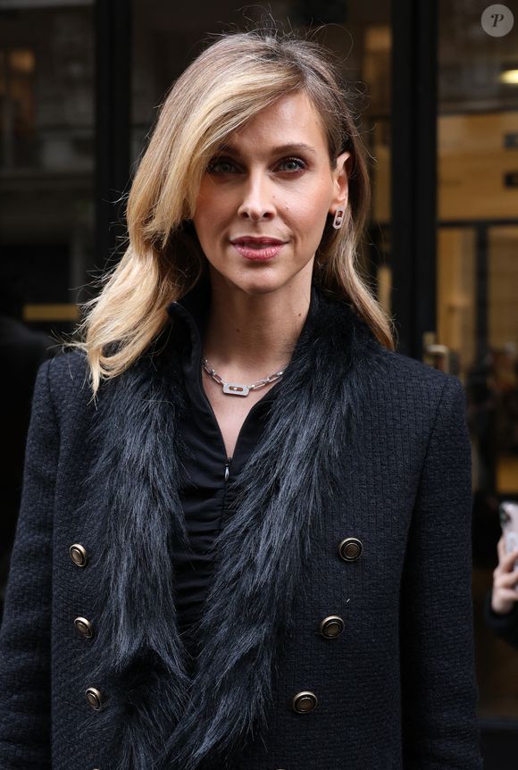 Ophélie Meunier - Les célébrités arrivent au défilé Stéphane Rolland à la Salle Pleyel, "Collection Haute Couture Printemps/Eté 2025" lors de la Fashion Week de Paris (PFW), le 28 janvier 2025. 
© Denis Guignebourg / Bestimage