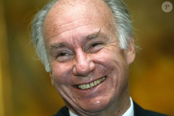 Le prince Karim Aga Khan IV est décédé le 4 février 2025 à l’âge de 88 ans...


Dossier - Son Altesse l'Aga Khan, imam des musulmans chiites Imami, lors d'une conférence au Centre islamique du centre de Londres, au Royaume-Uni, le 19 octobre 2003. Photo par Chris Harris/The Times/News Licensing/ABACAPRESS.COM