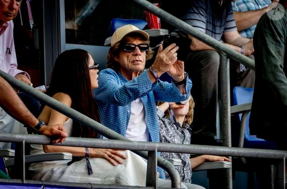 Mick Jagger, Melanie Hamrick et son fils Deveraux, Athlétisme au Stade de France dans le cadre des Jeux olympiques d'été 2024, Jour 15 à Paris, France, 10 août 2024.